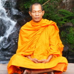 Abbot_of_Watkungtaphao_in_Phu_Soidao_Waterfall